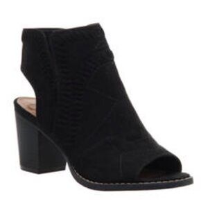 Madeline starstruck black open toe ankle booties faux suede stitching 8 Eight